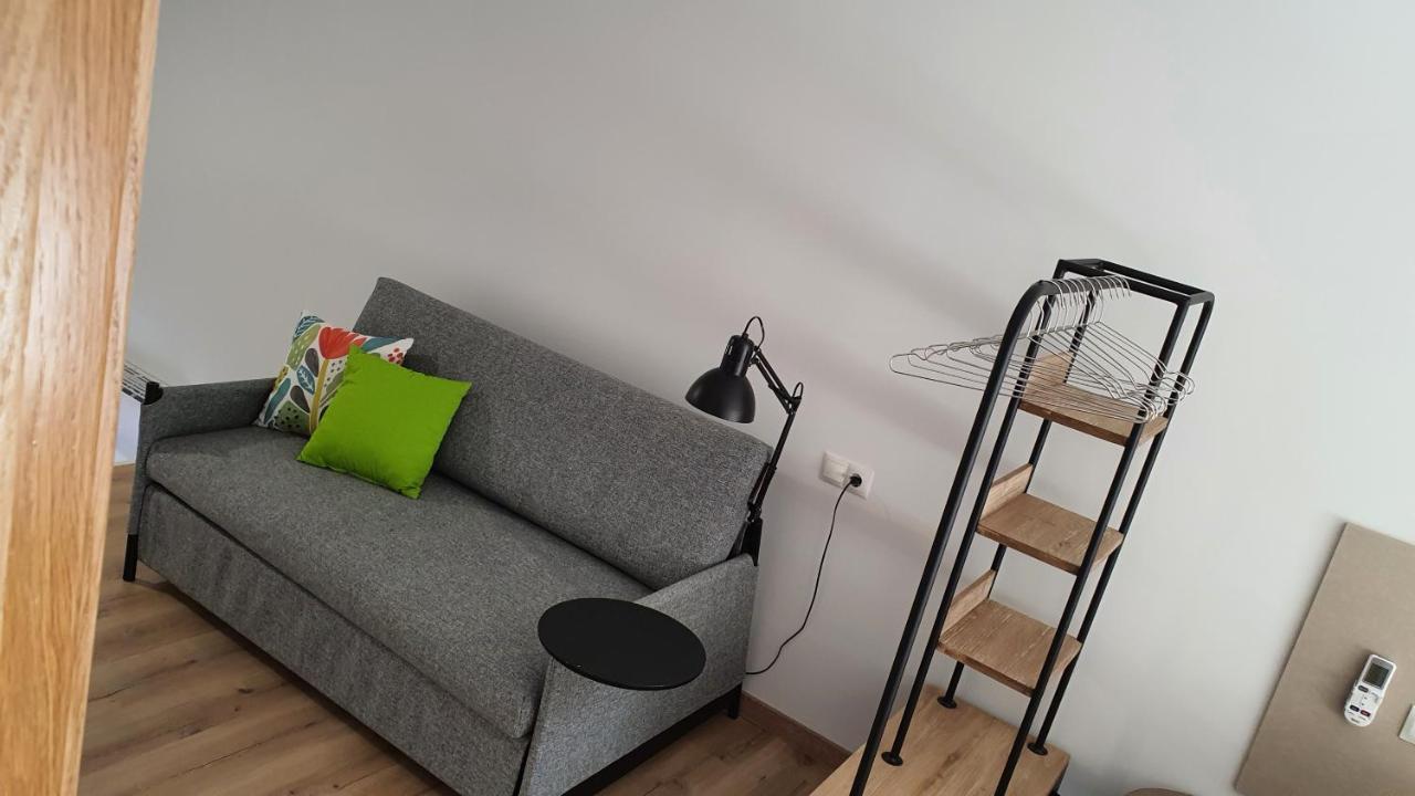 Apartamentos Antares 3 Milladoiro Eksteriør bilde