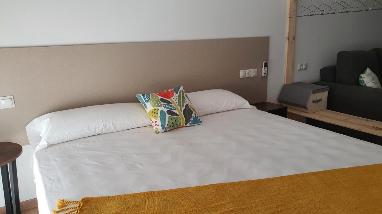 Apartamentos Antares 3 Milladoiro Eksteriør bilde