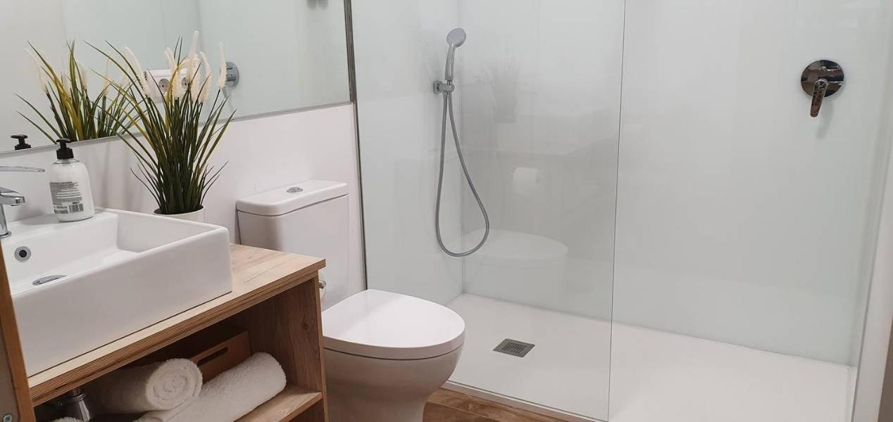 Apartamentos Antares 3 Milladoiro Eksteriør bilde